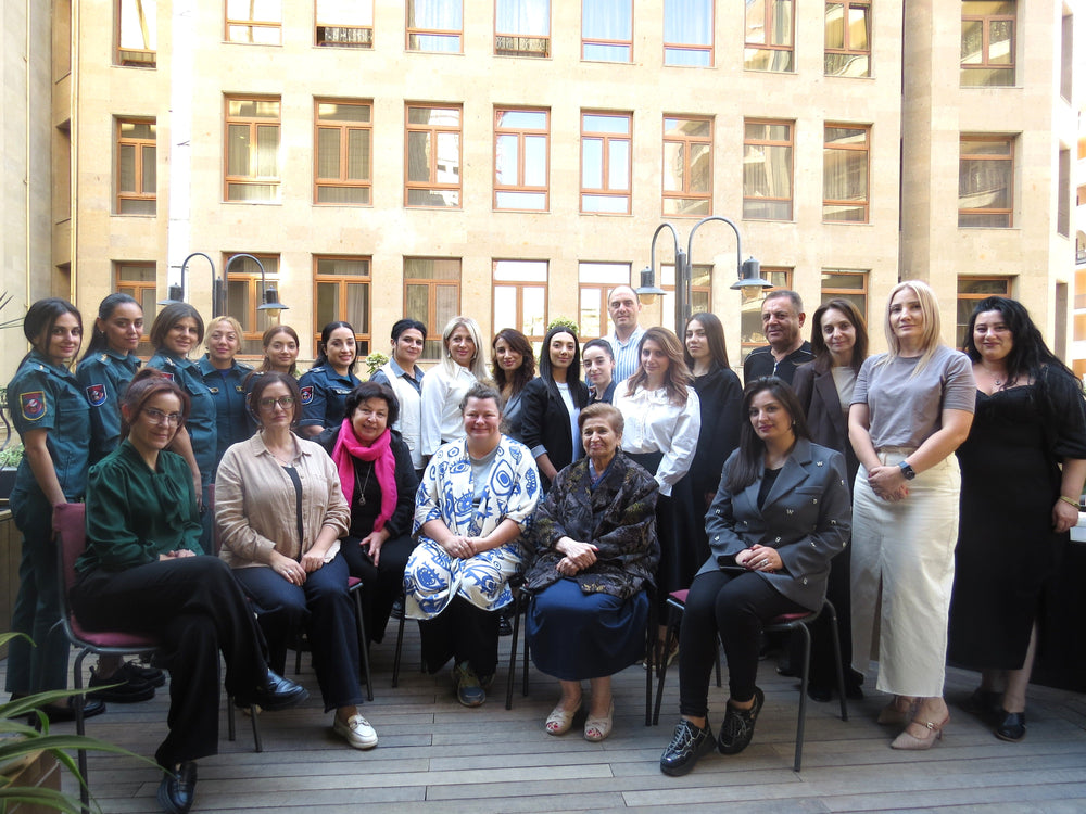 MUNTHE DONERER TIL DANNER