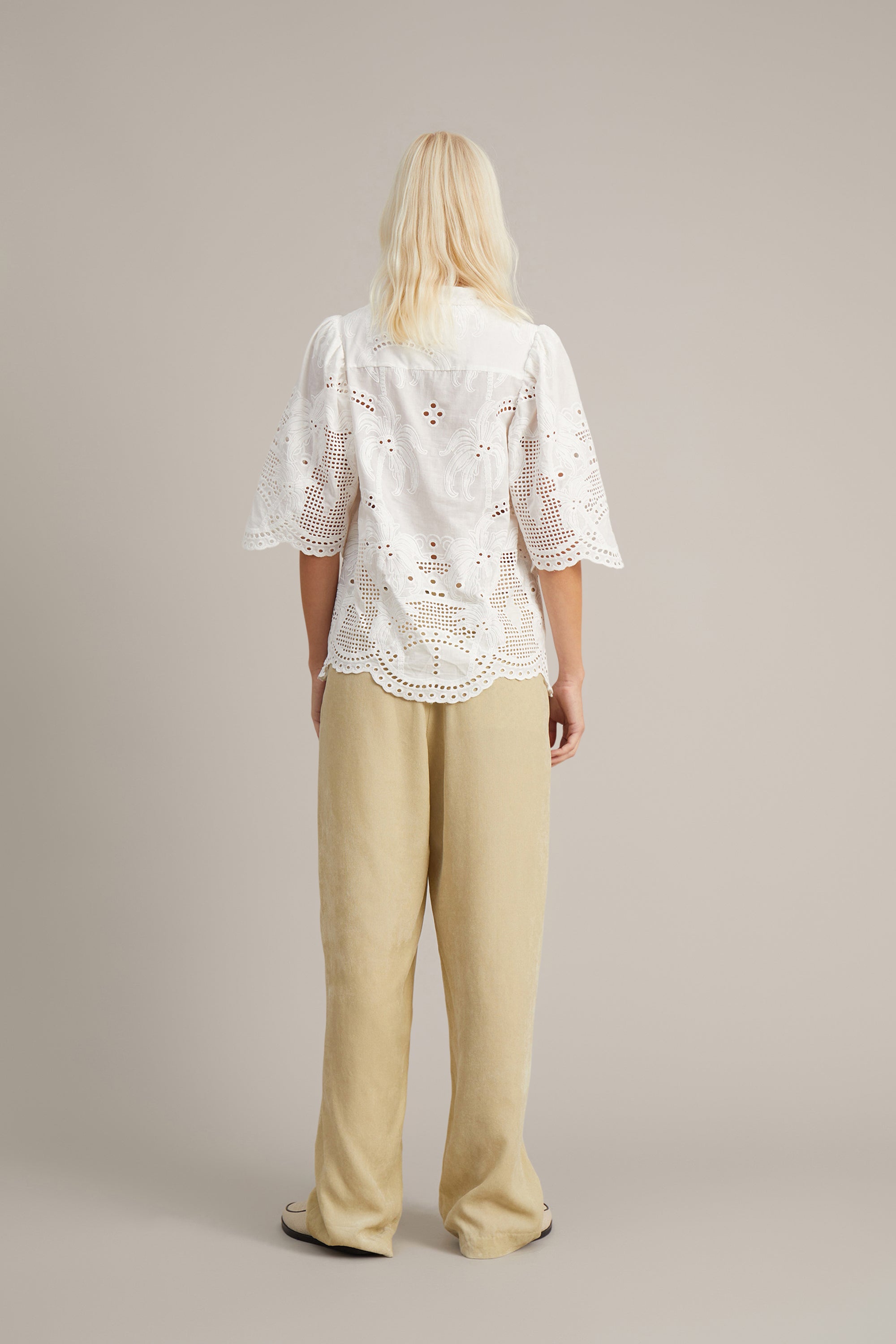 GREEK - IVORY