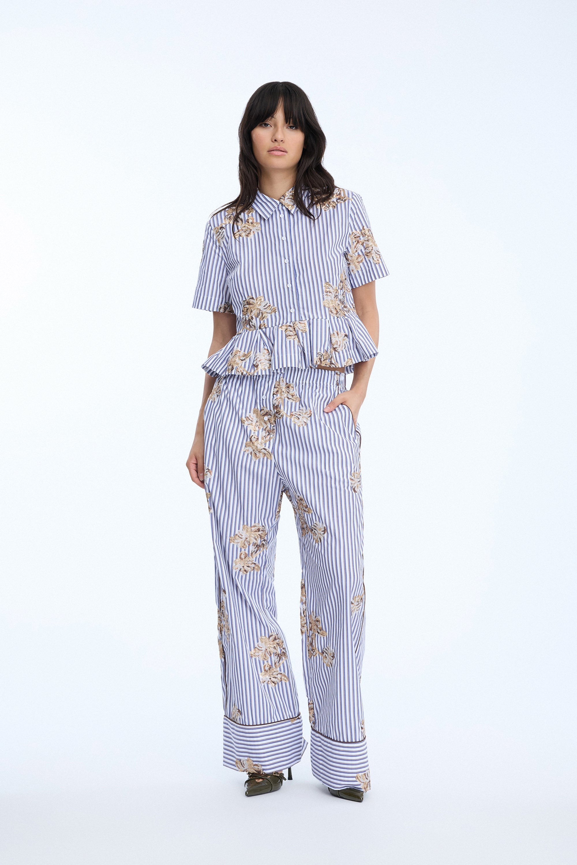 NURIANA - STRIPE WHITE