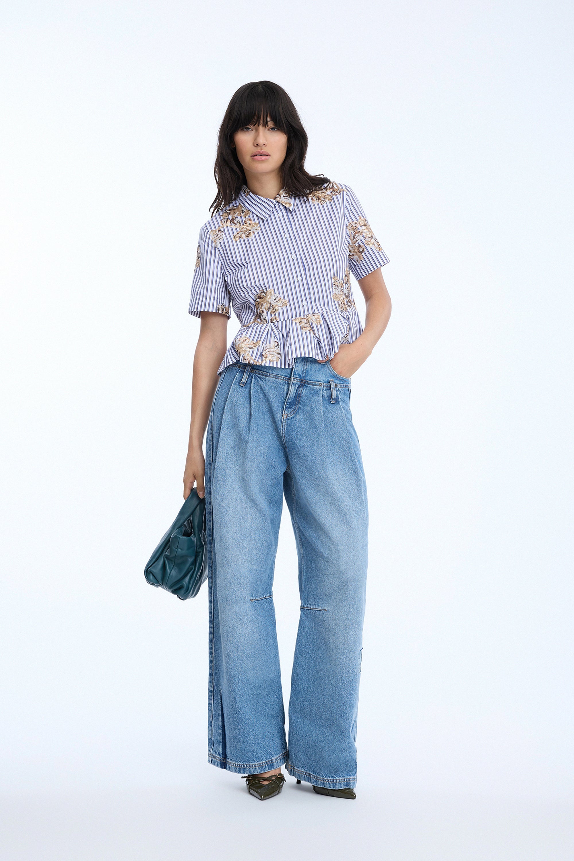 NURIANA - STRIPE WHITE