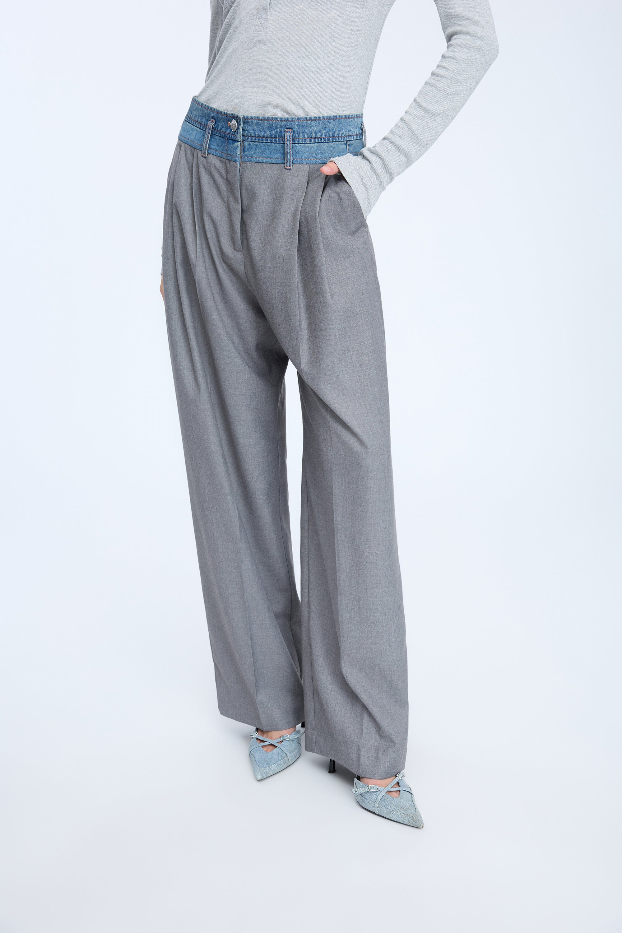 NORMAY - GREY