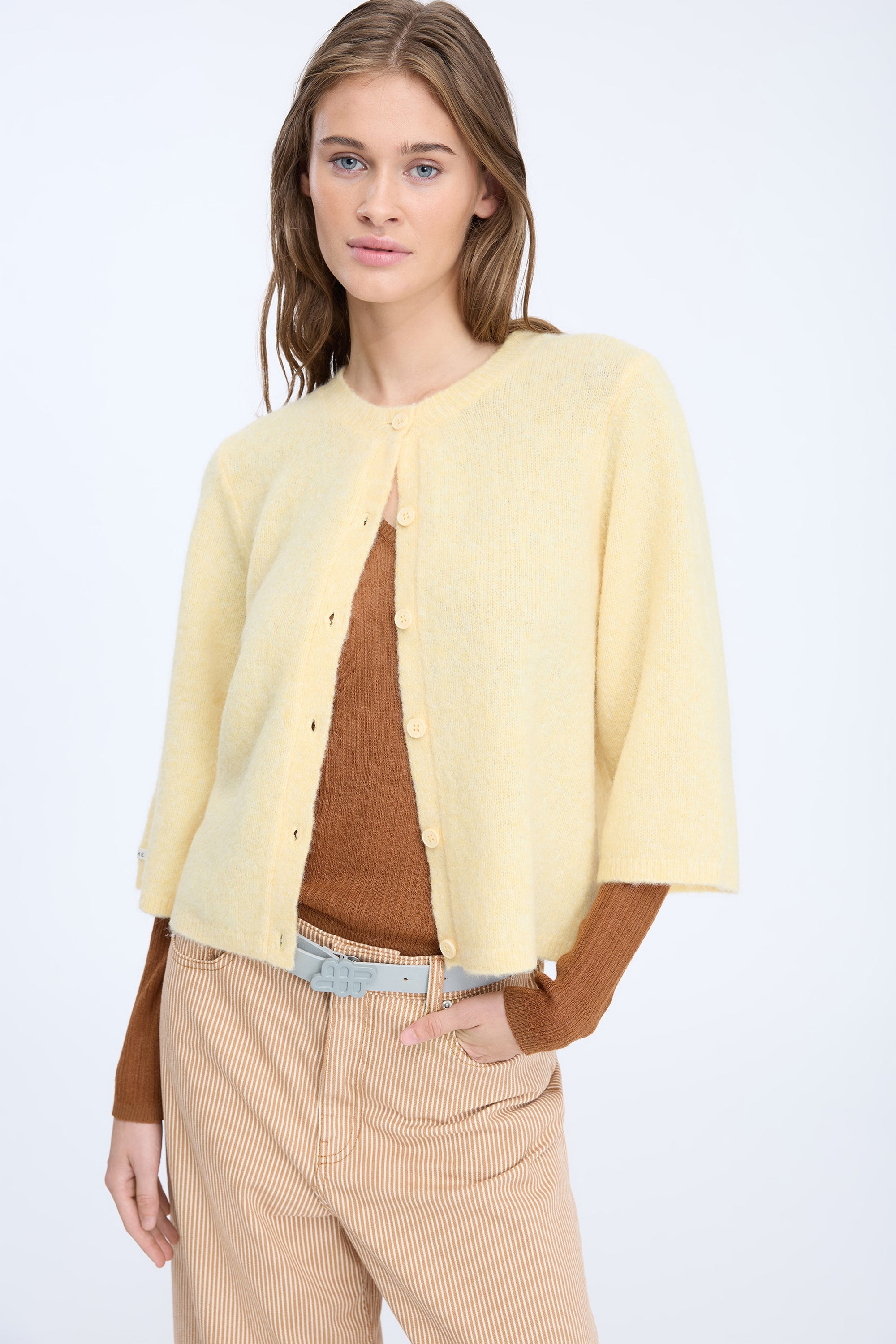 NABILLA - LEMON