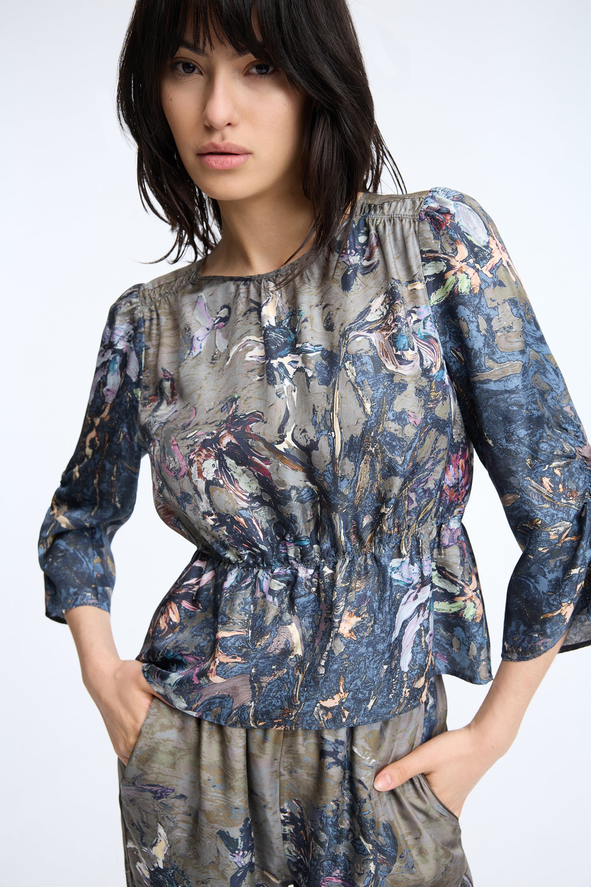 VIRAGO - PRINT NATURE