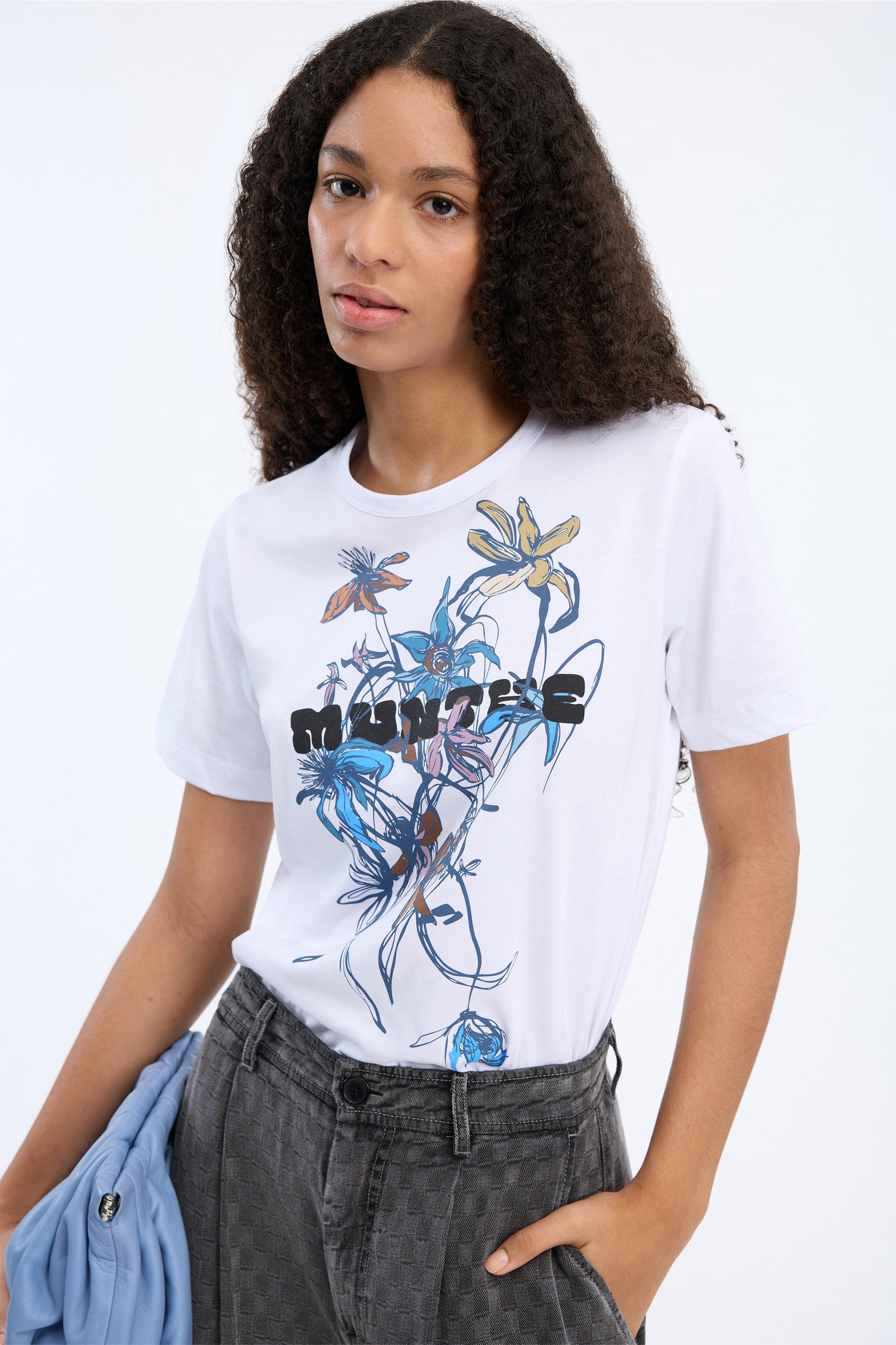 VURANUS - WHITE