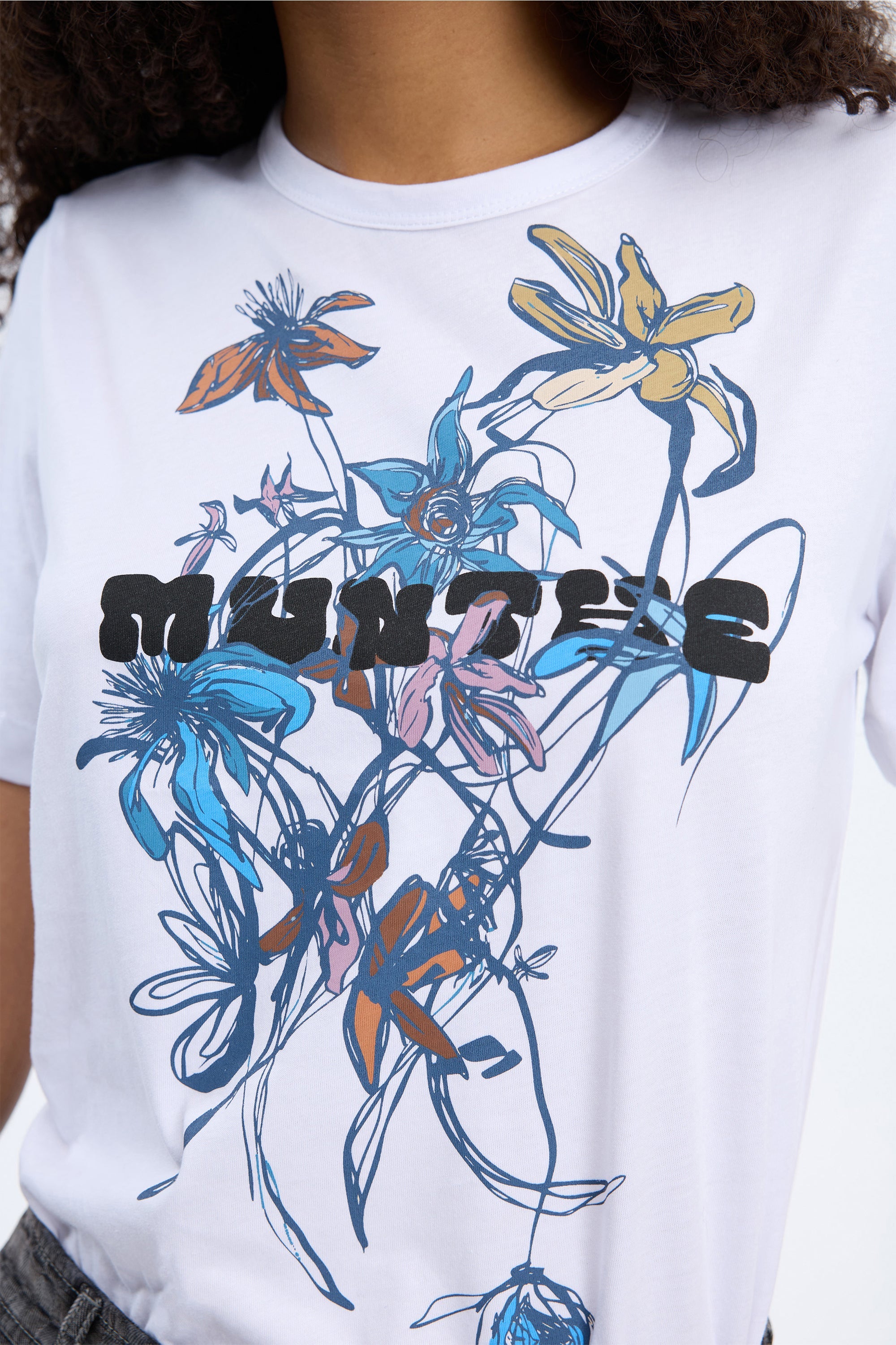 VURANUS - WHITE