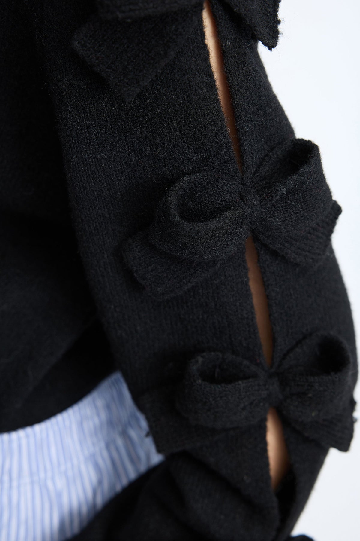 CORAH - BLACK