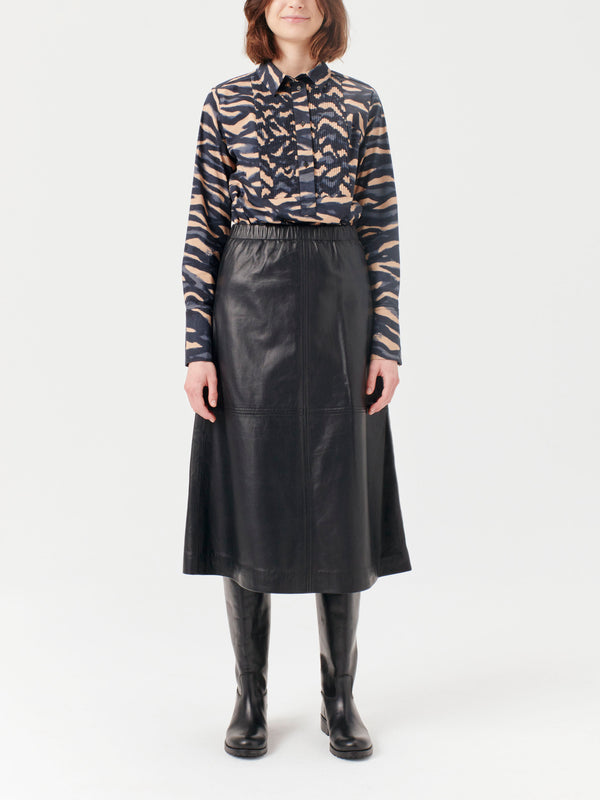REINE - BLACK