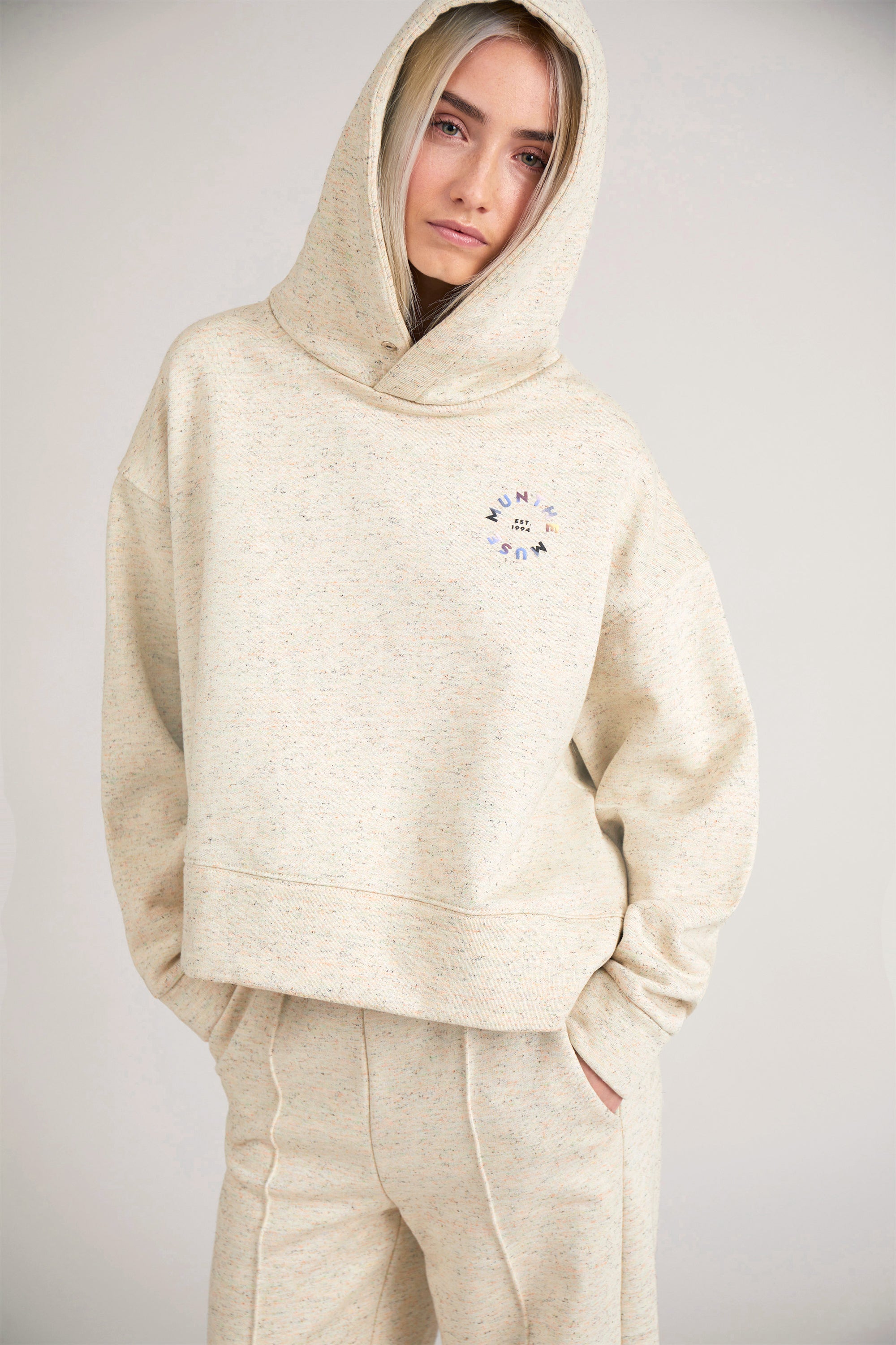 CROWN - IVORY