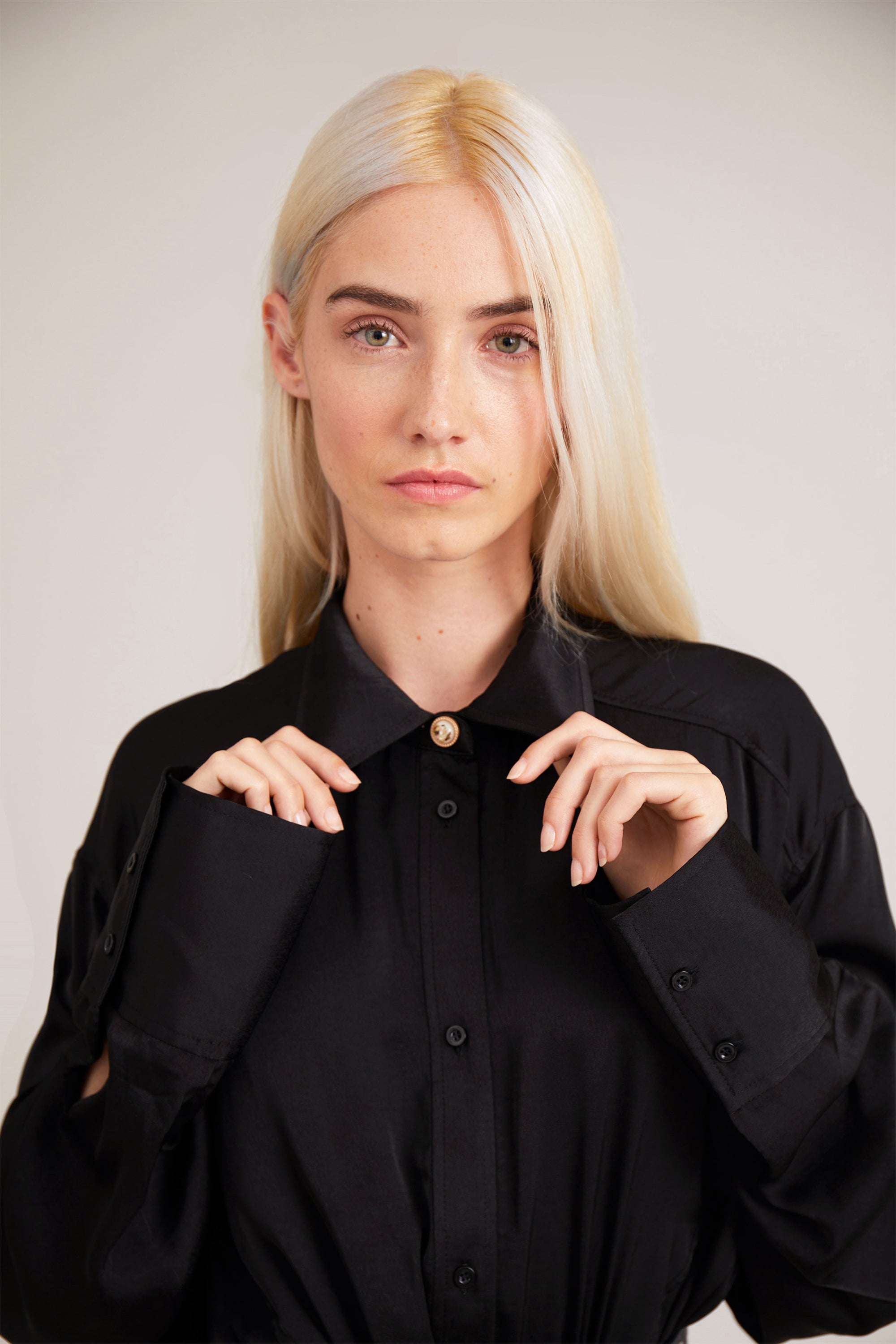CACARA - BLACK