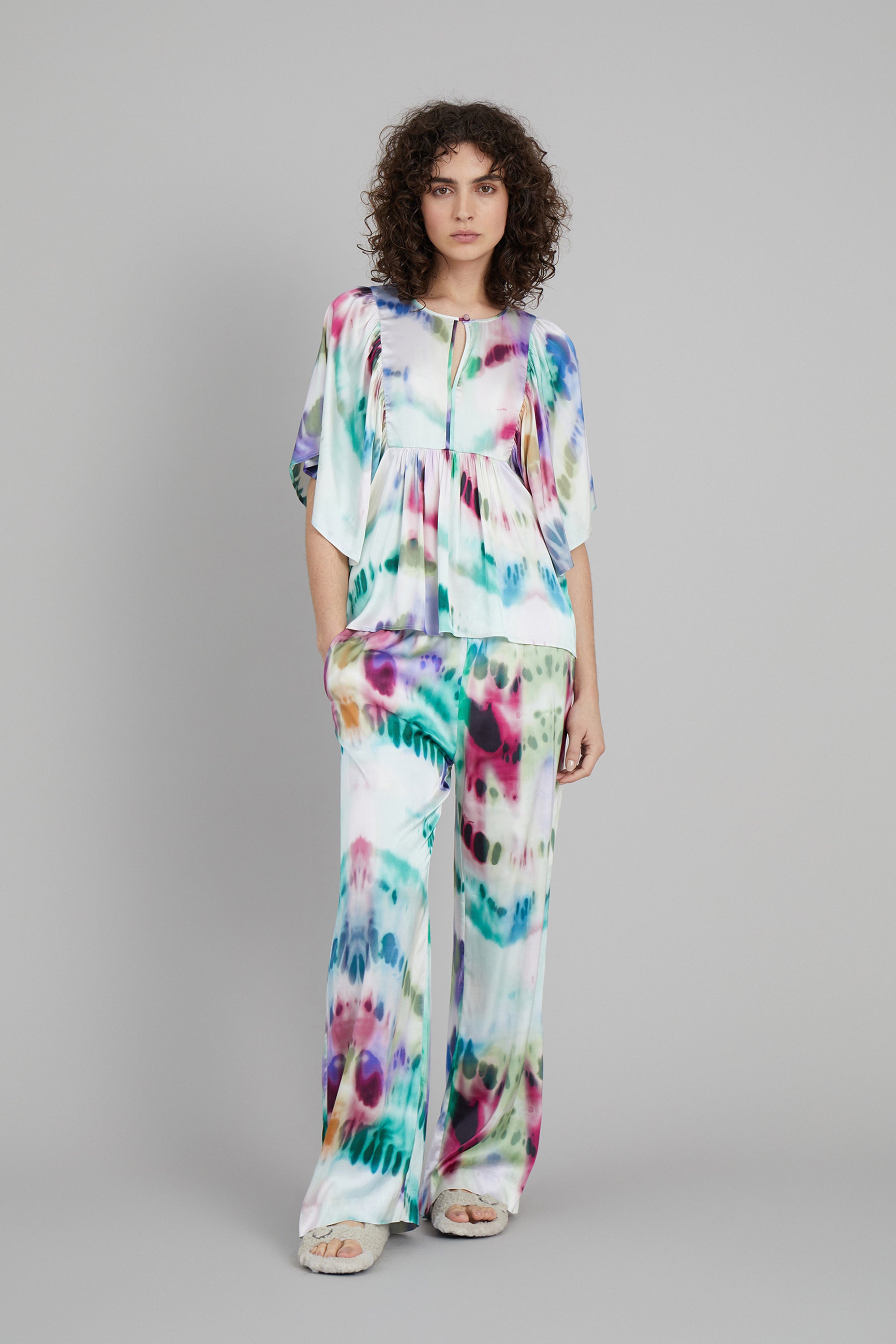VIRID - WHITE