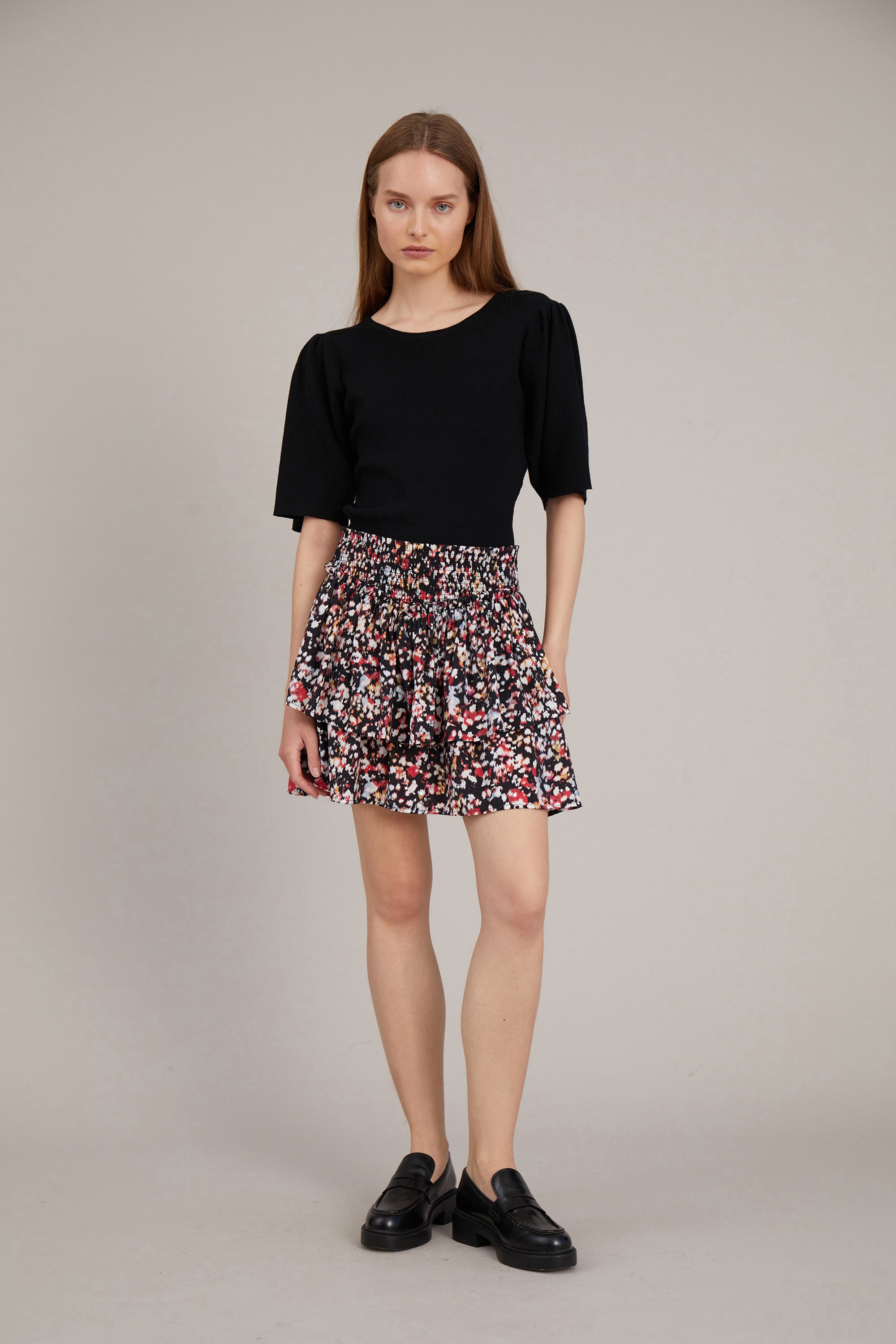 VOLANA - BLACK