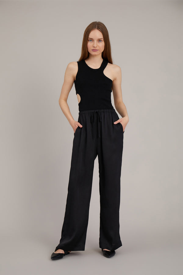 VELAR - BLACK