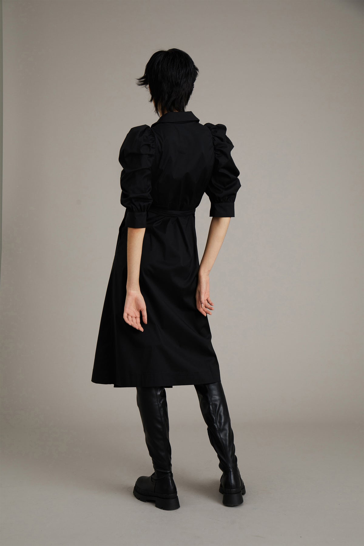 AITA - BLACK