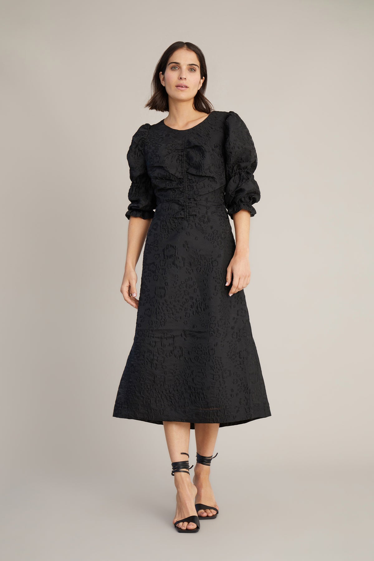 DOLCINA - BLACK