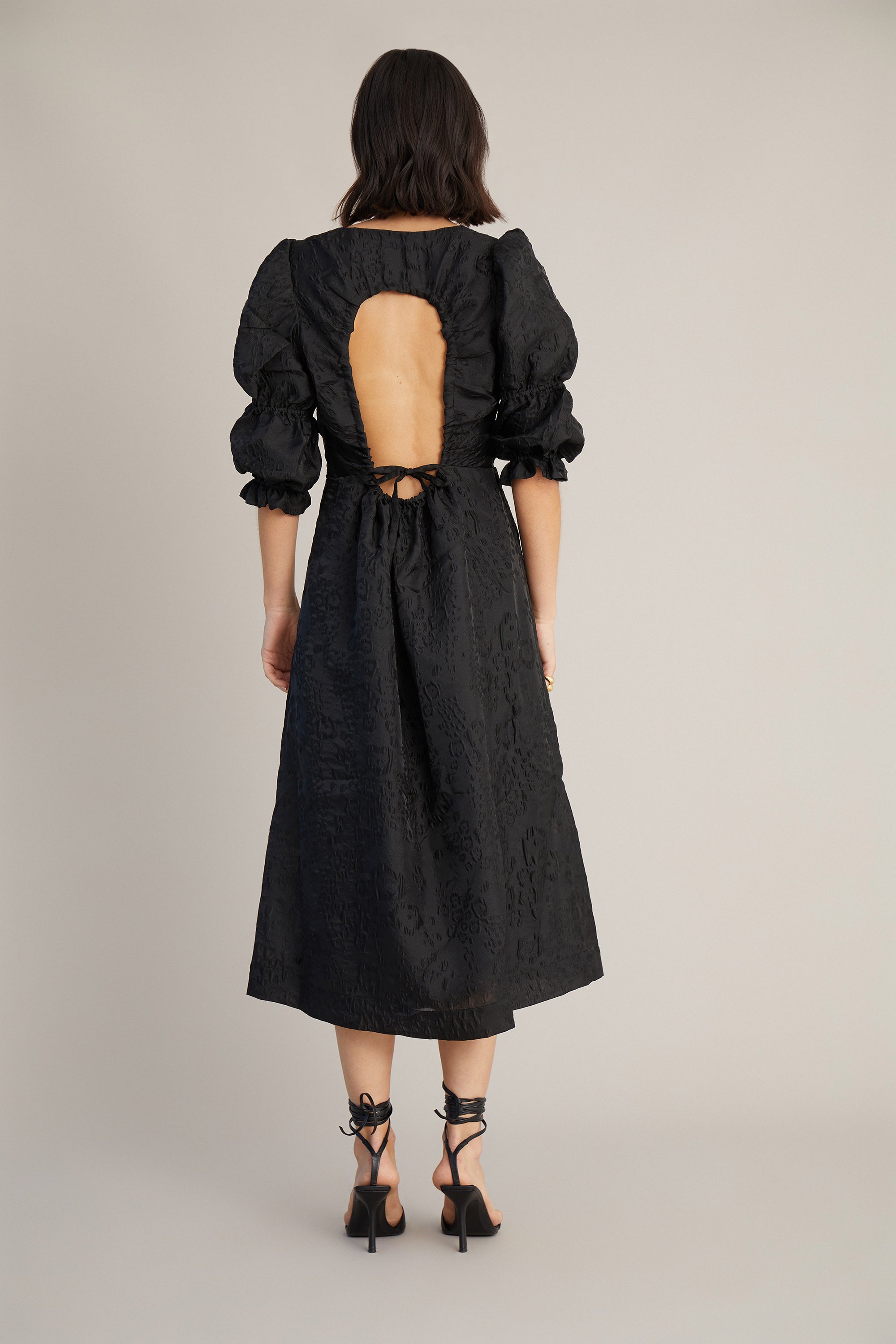 DOLCINA - BLACK