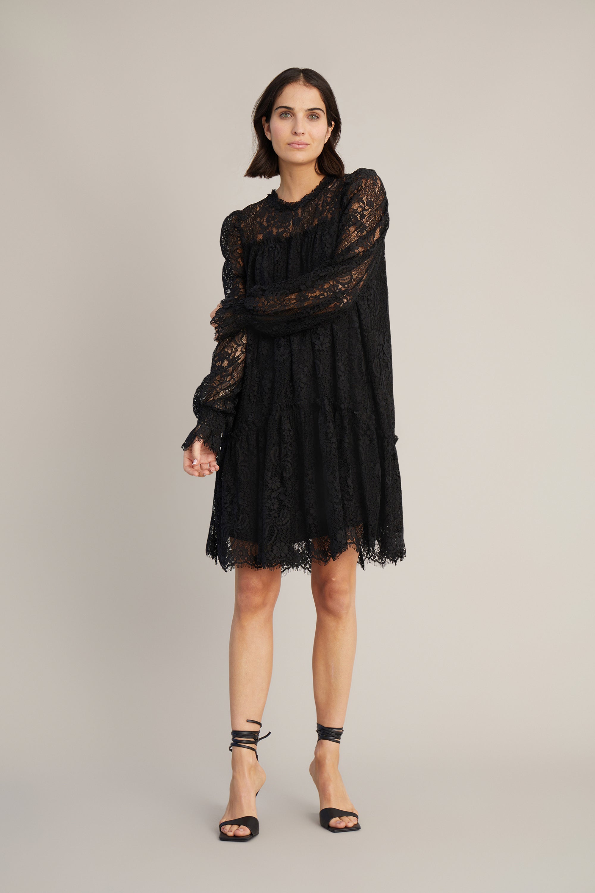 DERRIES - BLACK