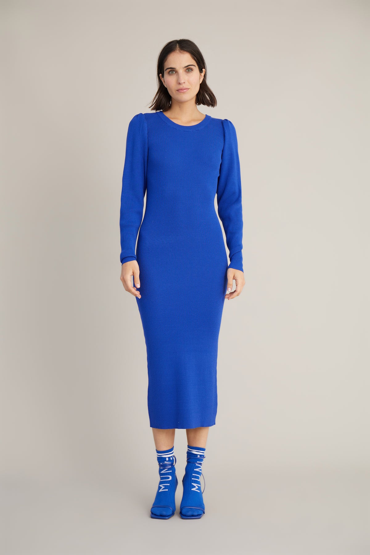 DIVINELY - BLUE