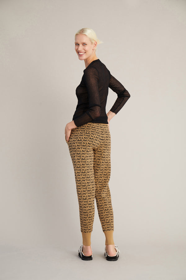 DEVISE - BLACK