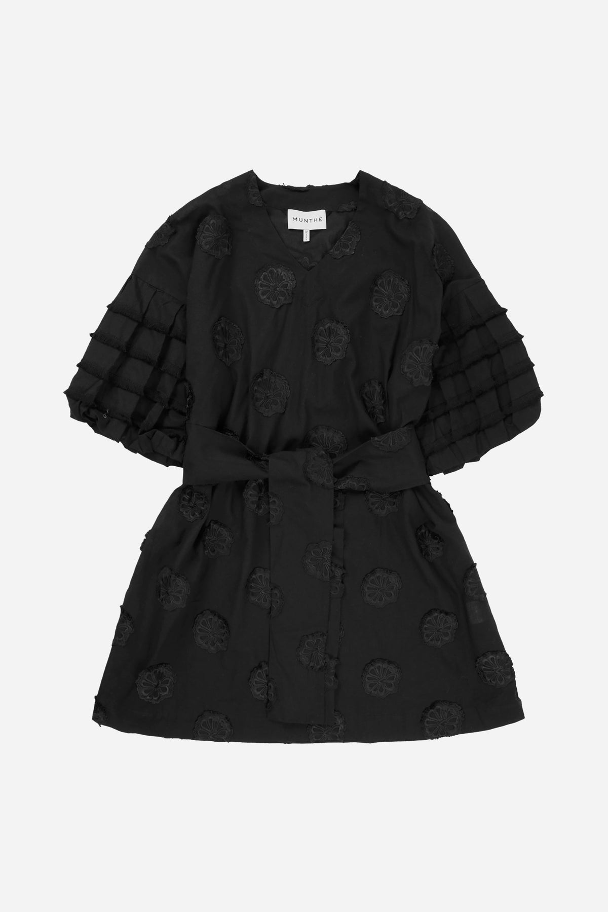 EQUIPED - BLACK