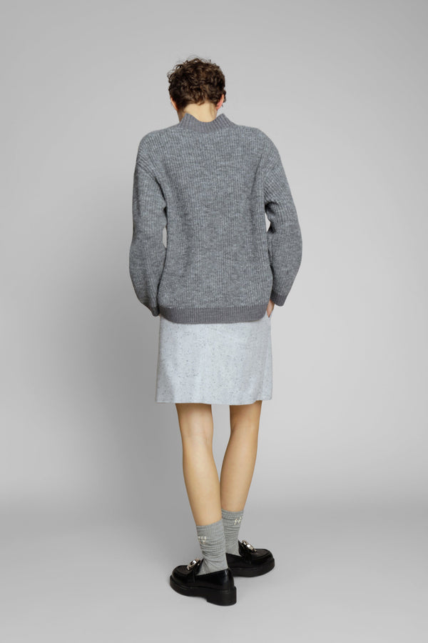 EWEN - GREY