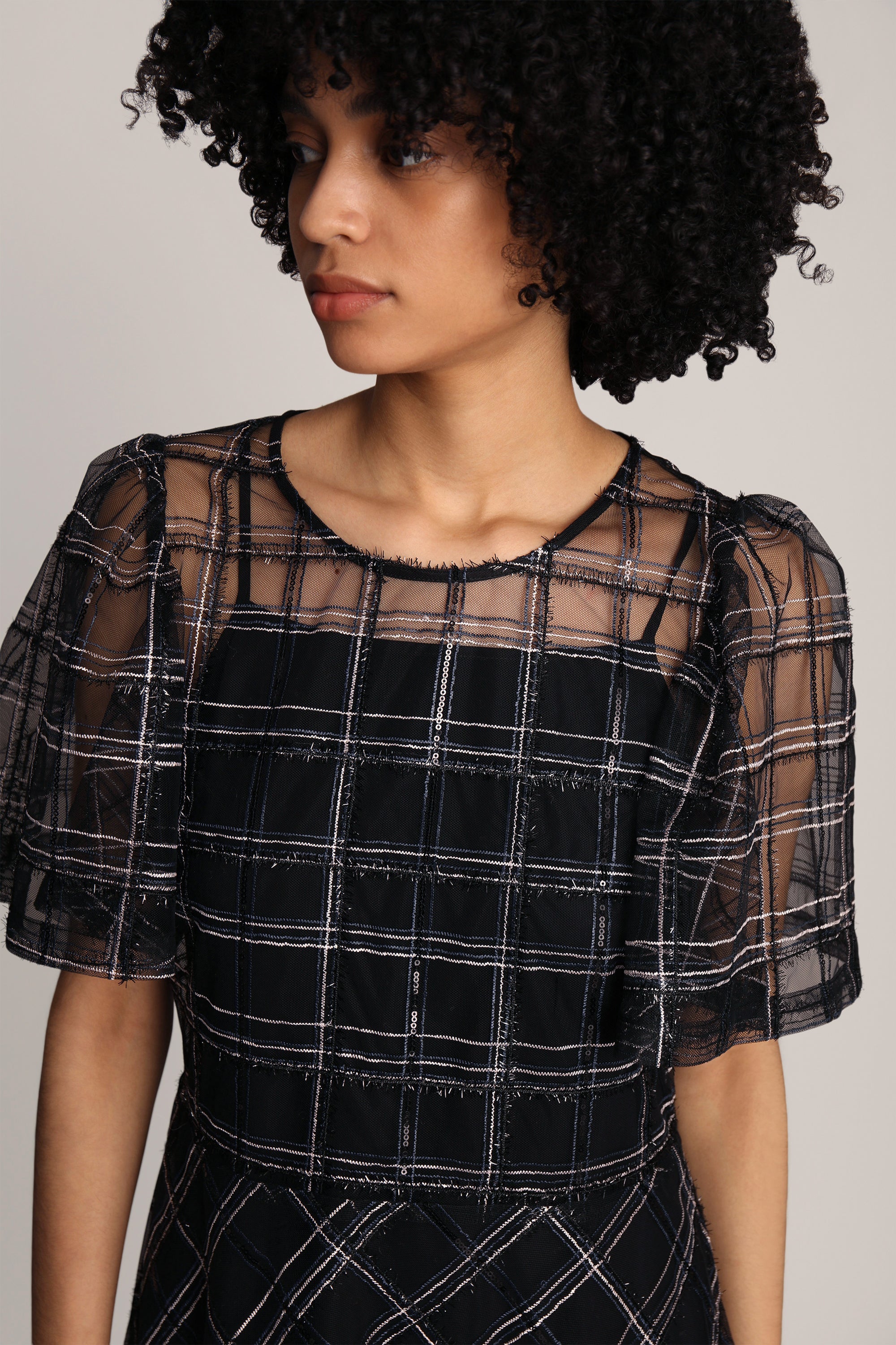 LYNDALL - BLACK