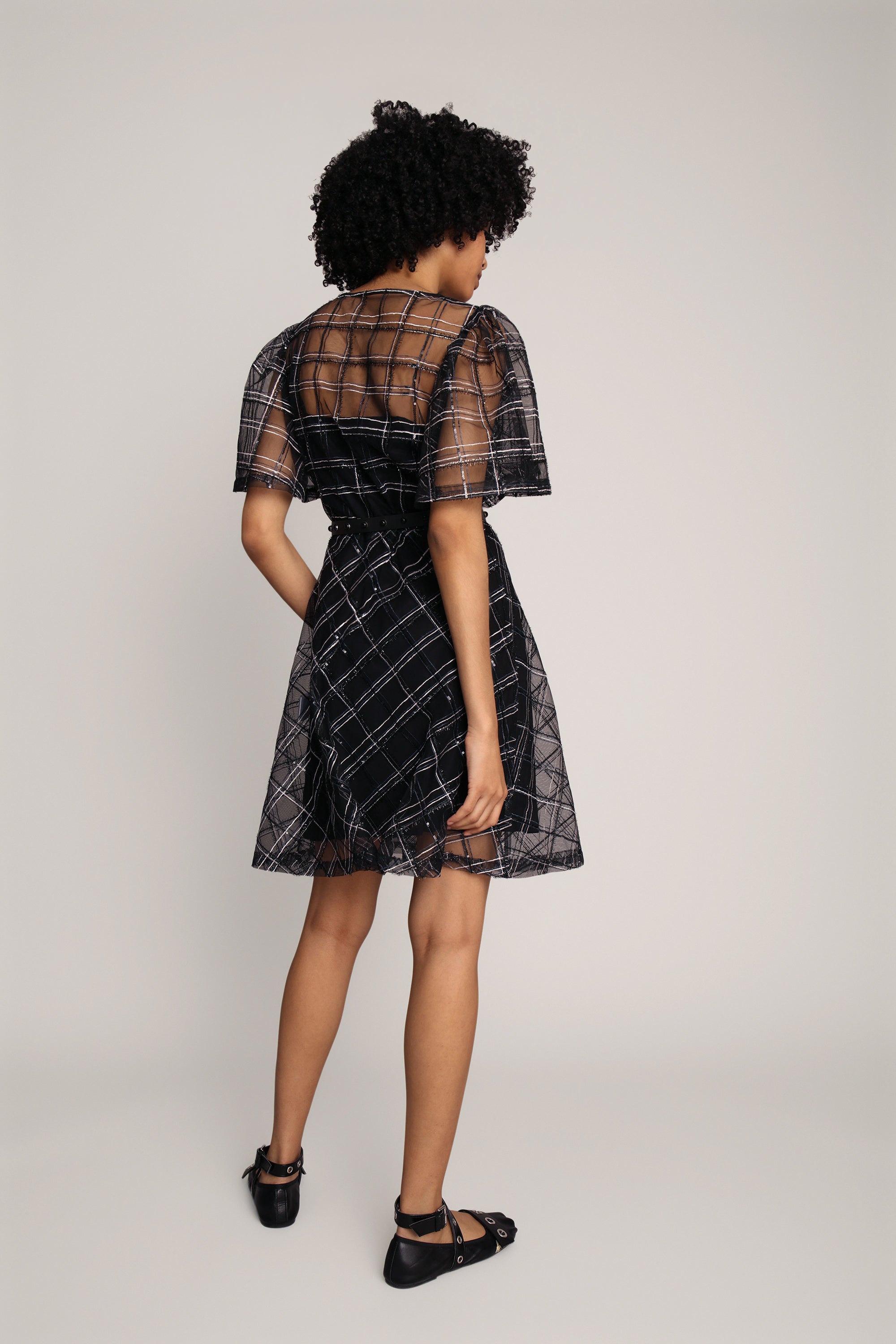 LYNDALL - BLACK