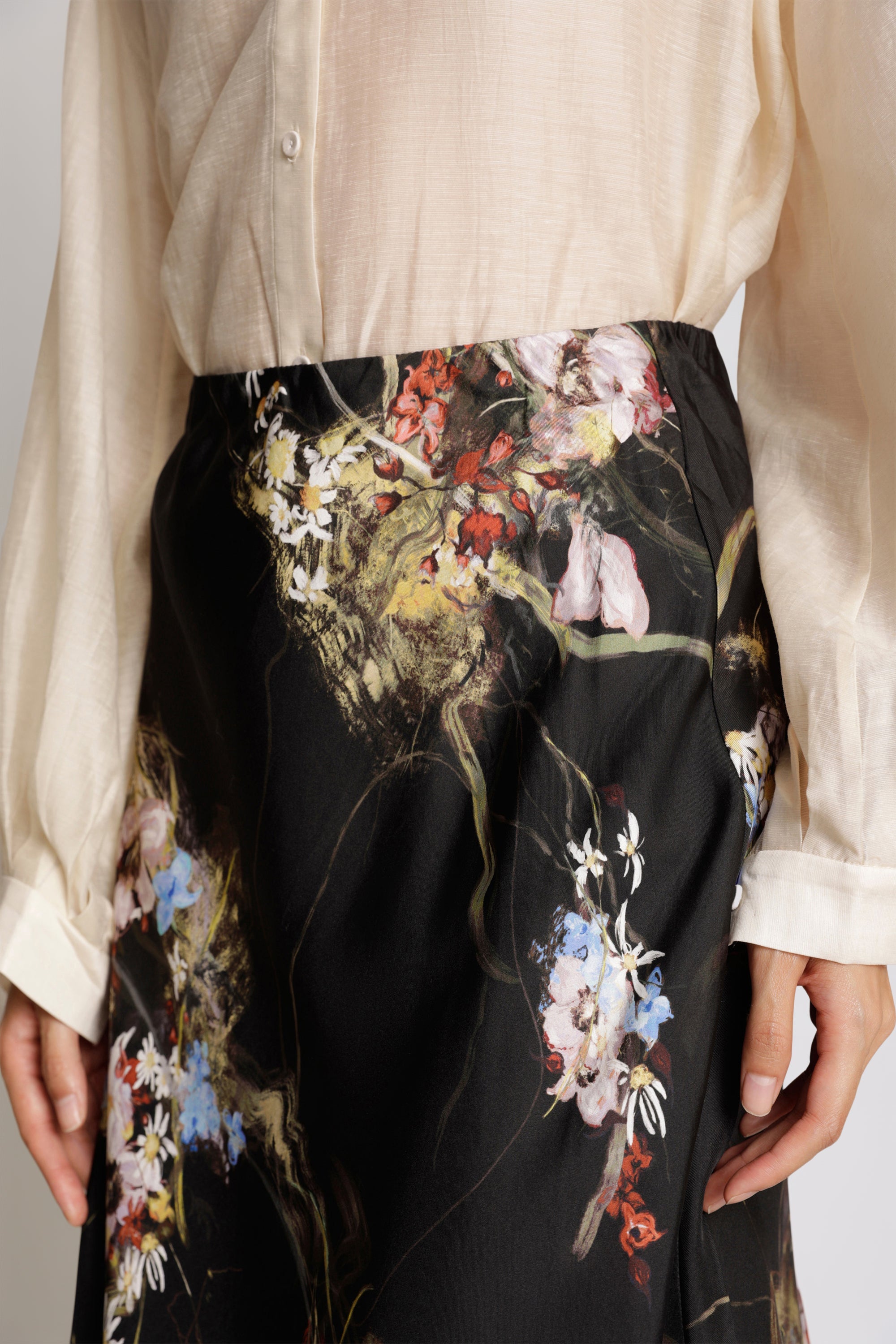 CARSON SILK - BLACK